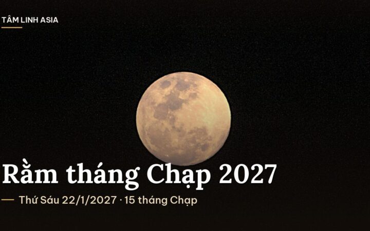Trăng tròn sáng trên nền trời đêm