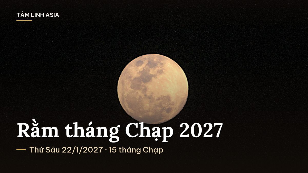 Trăng tròn sáng trên nền trời đêm